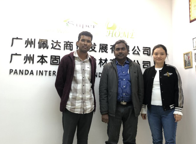 การขอบคุณลูกค้า: ขอบคุณท่าทางจากบริษัทถึงลูกค้าผู้ภักดี